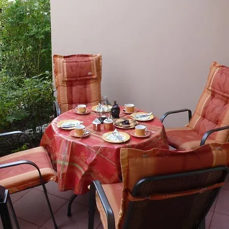 Villa-kaethe-wohnung-2-395 아파트